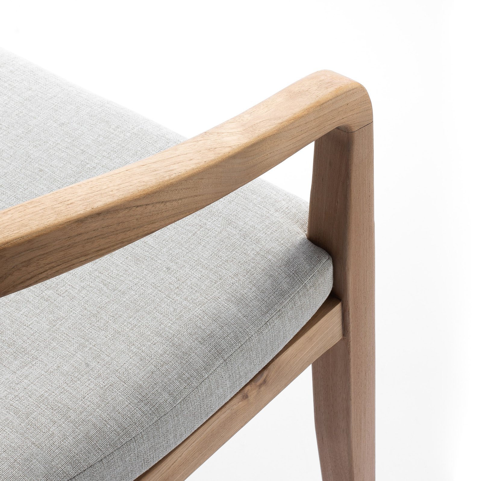 EDVIN ARM CHAIR